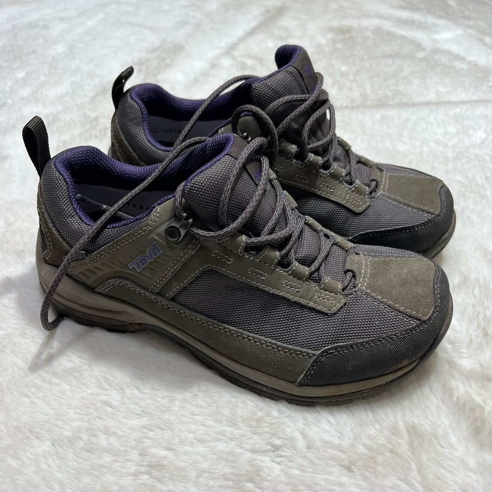 Teva Gannett hiking boot womens size 7